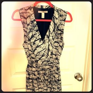 Forever 21 wrap dress sleeveless size M